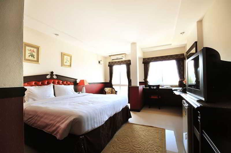 The Airport Greenery Hotel Chiang Mai Bagian luar foto