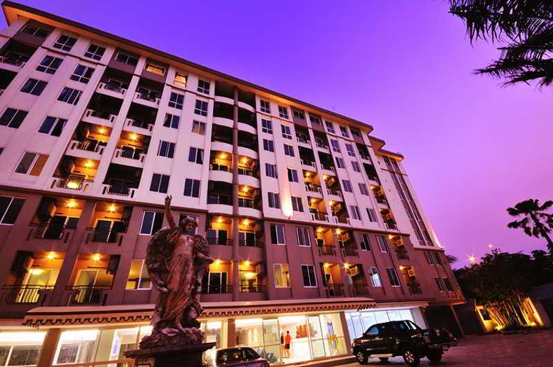 The Airport Greenery Hotel Chiang Mai Bagian luar foto