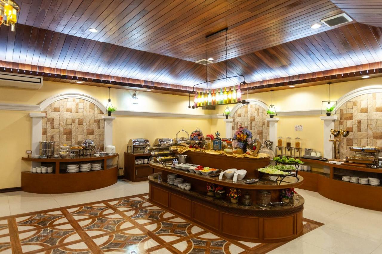 The Airport Greenery Hotel Chiang Mai Bagian luar foto
